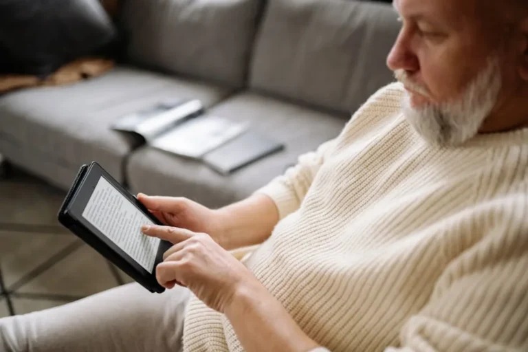 How readers interested in online magazines and culture can understand simplifydiggs.com