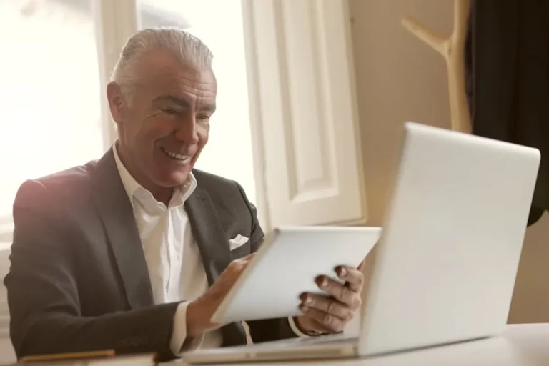 truecrawns.com for trend-focused readers: a fresh look at news, blogs, and online publishing